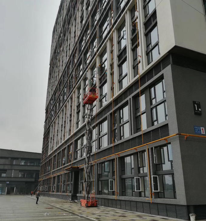 升降云梯登空車(chē)